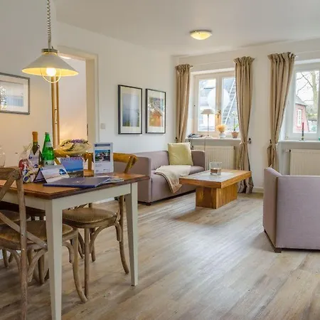 Senwai Hues Whg 4 韦斯特兰